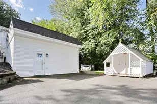 11 Muir Ln, New City, NY 10956 - Photo 33
