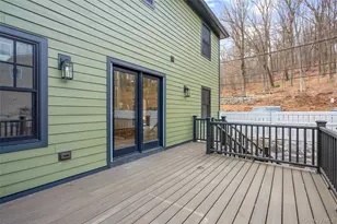 27 Choate Ln, Pleasantville, NY 10570 - Photo 31