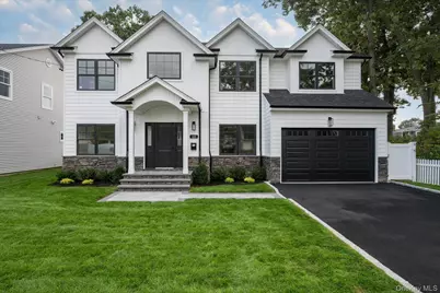 115 Jackson Avenue, Massapequa Park, NY 11762 - Photo 1