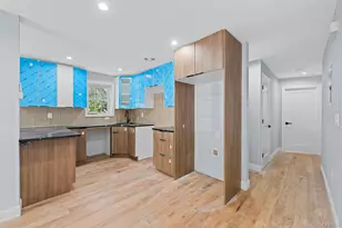 248-12 139th Ave, Rosedale, NY 11422 - Photo 3