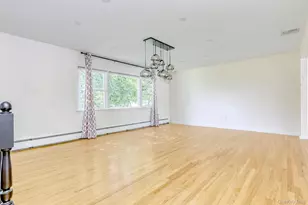 17 Cragmere Rd, Suffern, NY 10901 - Photo 5