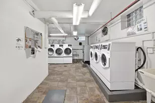 150-10 71st Ave, Flushing, NY 11367 - Photo 17
