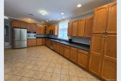 8 Brian Court, Salisbury Mills, NY 12577 - Photo 11