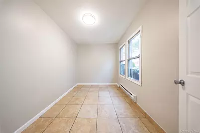 324 Underhill Avenue, Bronx, NY 10473 - Photo 7