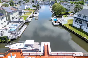 163 Mott St, Oceanside, NY 11572 - Photo 3