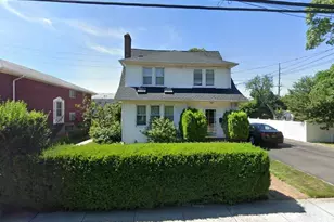 356 Mulry Ln, Lawrence, NY 11559 - Photo 1