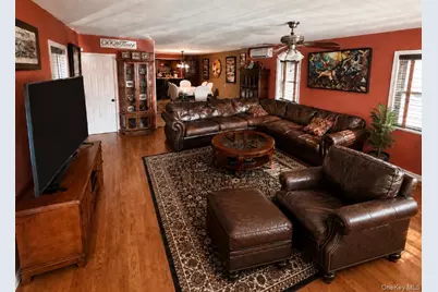 159 Sportsmans Avenue, Freeport, NY 11520 - Photo 3