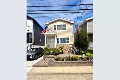 159 Sportsmans Avenue, Freeport, NY 11520 - Photo 1
