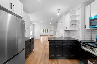 10743 128th Street, Richmond Hill, NY 11419 - Photo 5
