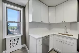 5650 Netherland Ave, Bronx, NY 10471 - Photo 3