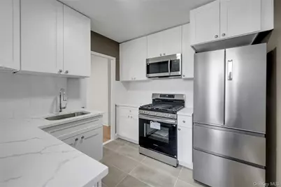 5650 Netherland Avenue #3C, Bronx, NY 10471 - Photo 1