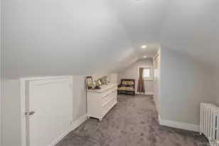 18 Yale Pl, Lynbrook, NY 11563 - Photo 11