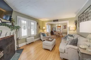 18 Yale Pl, Lynbrook, NY 11563 - Photo 5