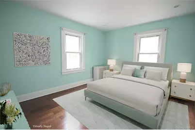 257-14 Pembroke Avenue, Great Neck, NY 11020 - Photo 11