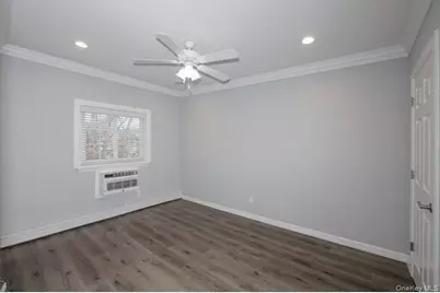 554 New Highway #3-1A, Hauppauge, NY 11788 - Photo 7
