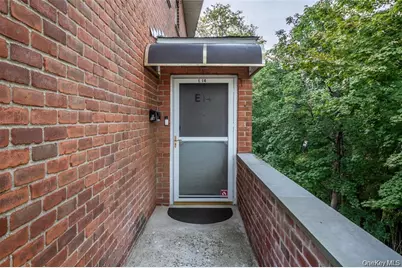 673 Pelham Road #E14, New Rochelle, NY 10805 - Photo 5