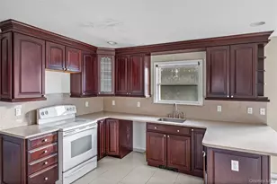 63 Nicholas Way, Calverton, NY 11933 - Photo 23