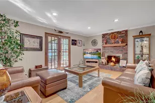 14 Milhouse Ln, Lake Grove, NY 11755 - Photo 21