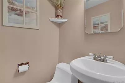 14 Milhouse Lane, Lake Grove, NY 11755 - Photo 23