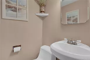 14 Milhouse Ln, Lake Grove, NY 11755 - Photo 23