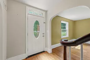 107 E Cedar St, Poughkeepsie, NY 12601 - Photo 9