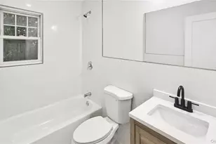 6 Harold Ave, Hempstead, NY 11550 - Photo 23