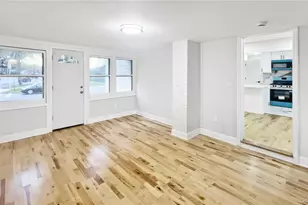 6 Harold Ave, Hempstead, NY 11550 - Photo 21