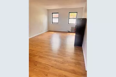 215-09 47th Ave #2C, Bayside, NY 11361 - Photo 3