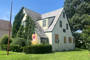 110 Rockaway Pkwy, Valley Stream, NY 11580 - Photo 3