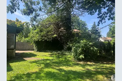 110 Rockaway Parkway, Valley Stream, NY 11580 - Photo 9