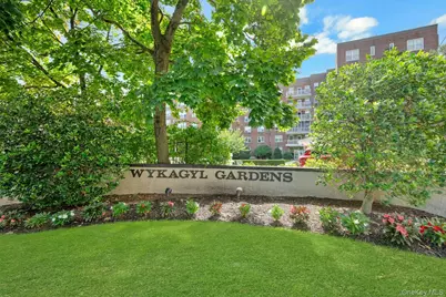 1273 North Avenue #3F, New Rochelle, NY 10804 - Photo 1