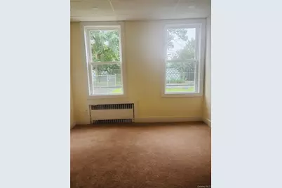 165 Larkfield Road #5, East Northport, NY 11731 - Photo 3