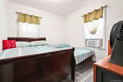 10106 116th Street, Richmond Hill, NY 11419 - Photo 3