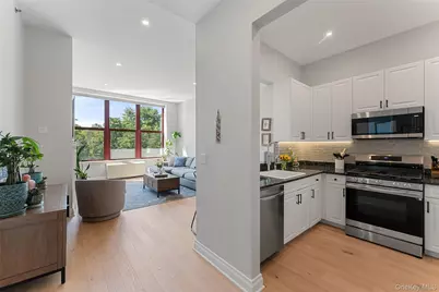 1 Scarsdale Road #403, Tuckahoe, NY 10707 - Photo 5