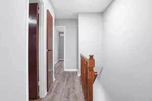 806 E 227th St, Bronx, NY 10466 - Photo 13