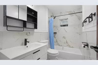 806 E 227th Street, Bronx, NY 10466 - Photo 21