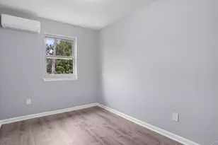 806 E 227th St, Bronx, NY 10466 - Photo 17