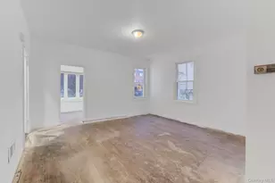 115-15 95th Ave, Richmond Hill, NY 11419 - Photo 7