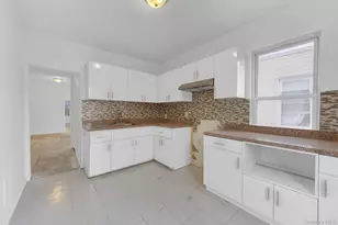 115-15 95th Ave, Richmond Hill, NY 11419 - Photo 19