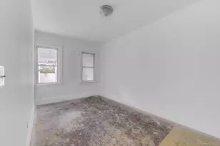 115-15 95th Ave, Richmond Hill, NY 11419 - Photo 13