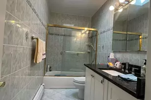 64 Todd Ct, Huntington Station, NY 11746 - Photo 7