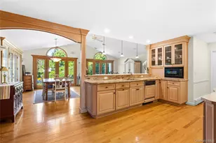 136 Ocean Ave, Massapequa, NY 11758 - Photo 5