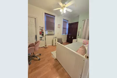 9734 86th Street, Ozone Park, NY 11416 - Photo 17