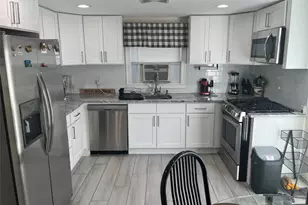 19 9th Ave, Huntington Station, NY 11746 - Photo 29