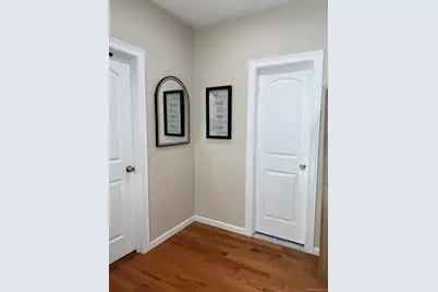 19 9th Avenue, Huntington Station, NY 11746 - Photo 5