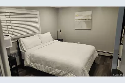 1530 Herzel Boulevard, West Babylon, NY 11704 - Photo 5