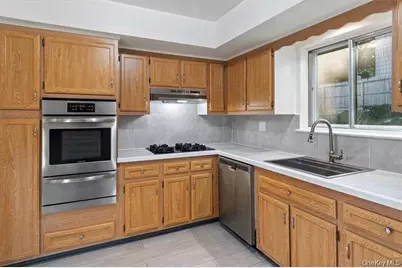 190 Midland Avenue, Tuckahoe, NY 10707 - Photo 5