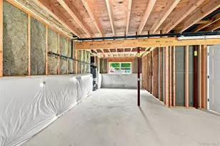 34 Malba Dr, Shirley, NY 11967 - Photo 23