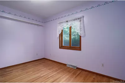 2800 Route 82, Pleasant Valley, NY 12569 - Photo 19