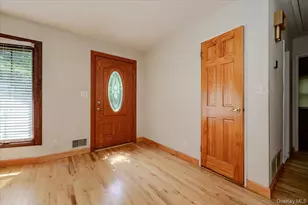 9 Somerstown Rd, Ossining, NY 10562 - Photo 5